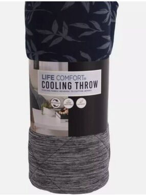 Life Comfort Reversible Cooling Throw Blanket Blue